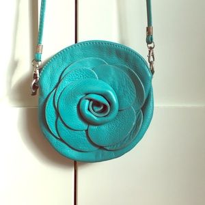 Turqoiuse leather flower purse